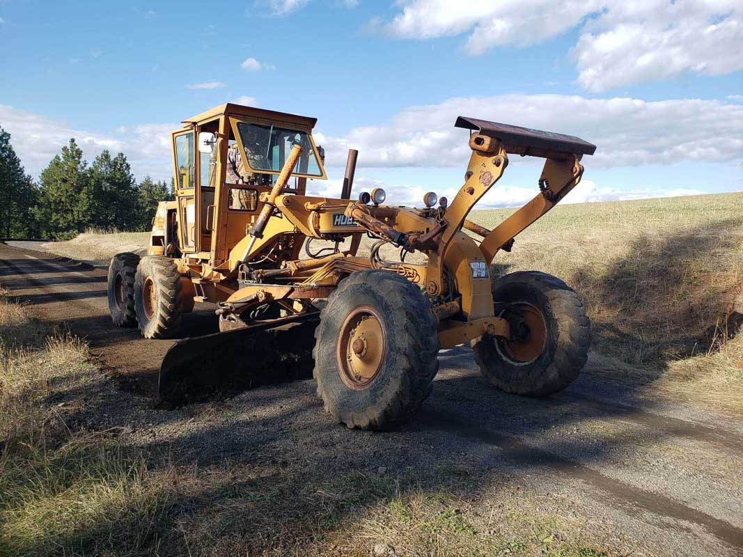 1500 Huber Road Grader