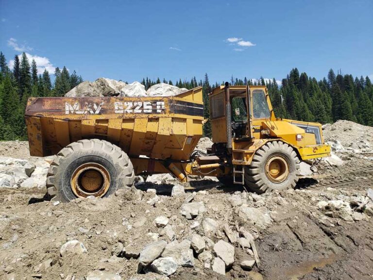 M&M Enterprises, Base Rock, gravel, decorative rock, etc.